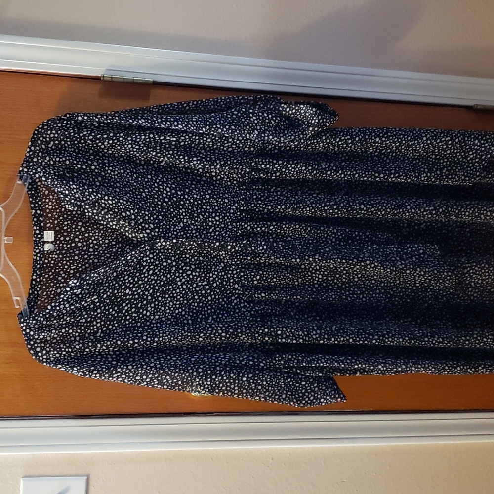 Cato Hi/Lo Baby Doll Tunic, Black/White sheer, Size 26/28 (B1)